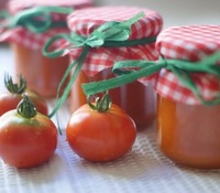 Embotado de tomate frito casero